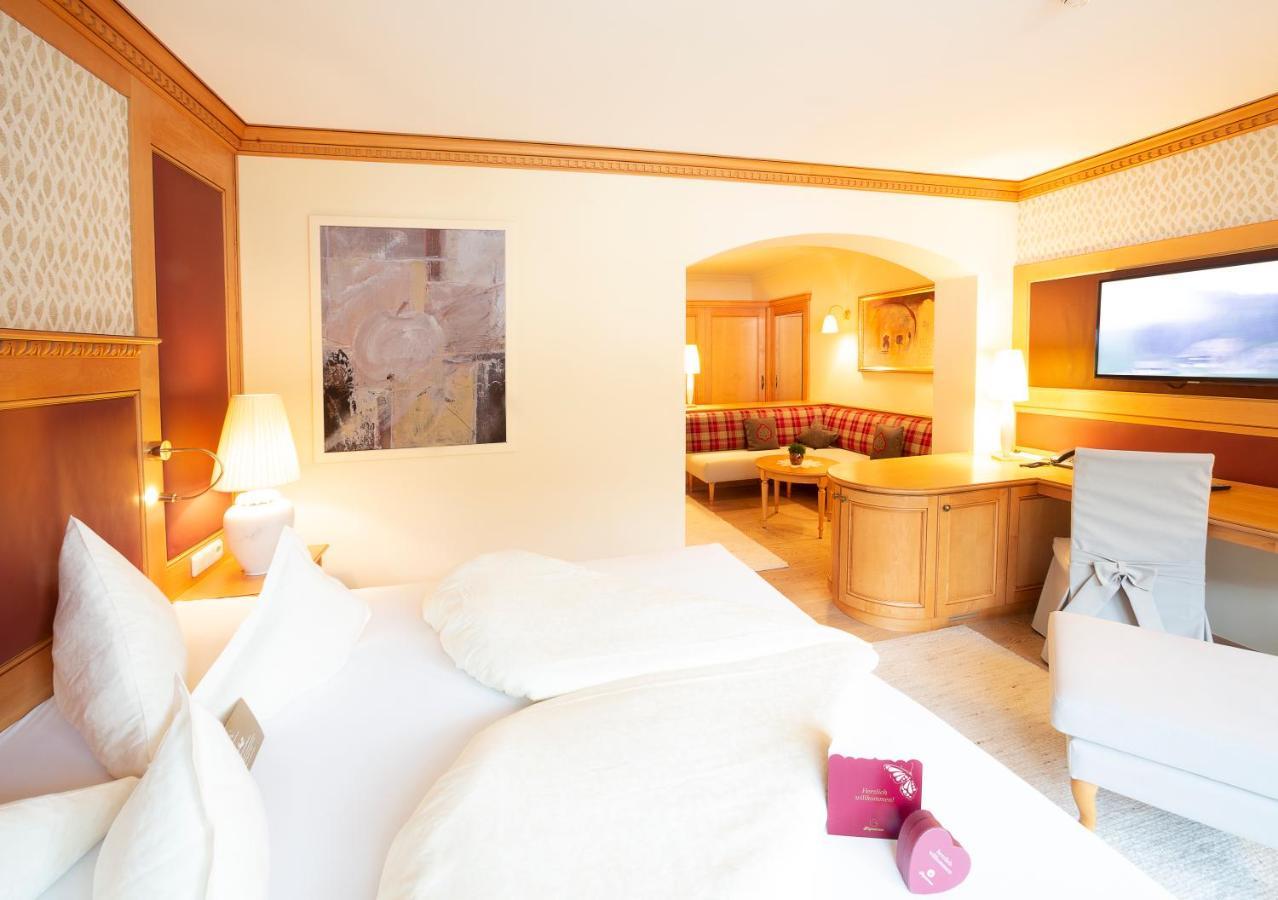Готель Wellnessresidenz Alpenrose Маурах Екстер'єр фото